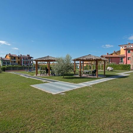 Baglio Degli Ulivi 3 Apartment By Wonderful Italy Sirmione Eksteriør bilde