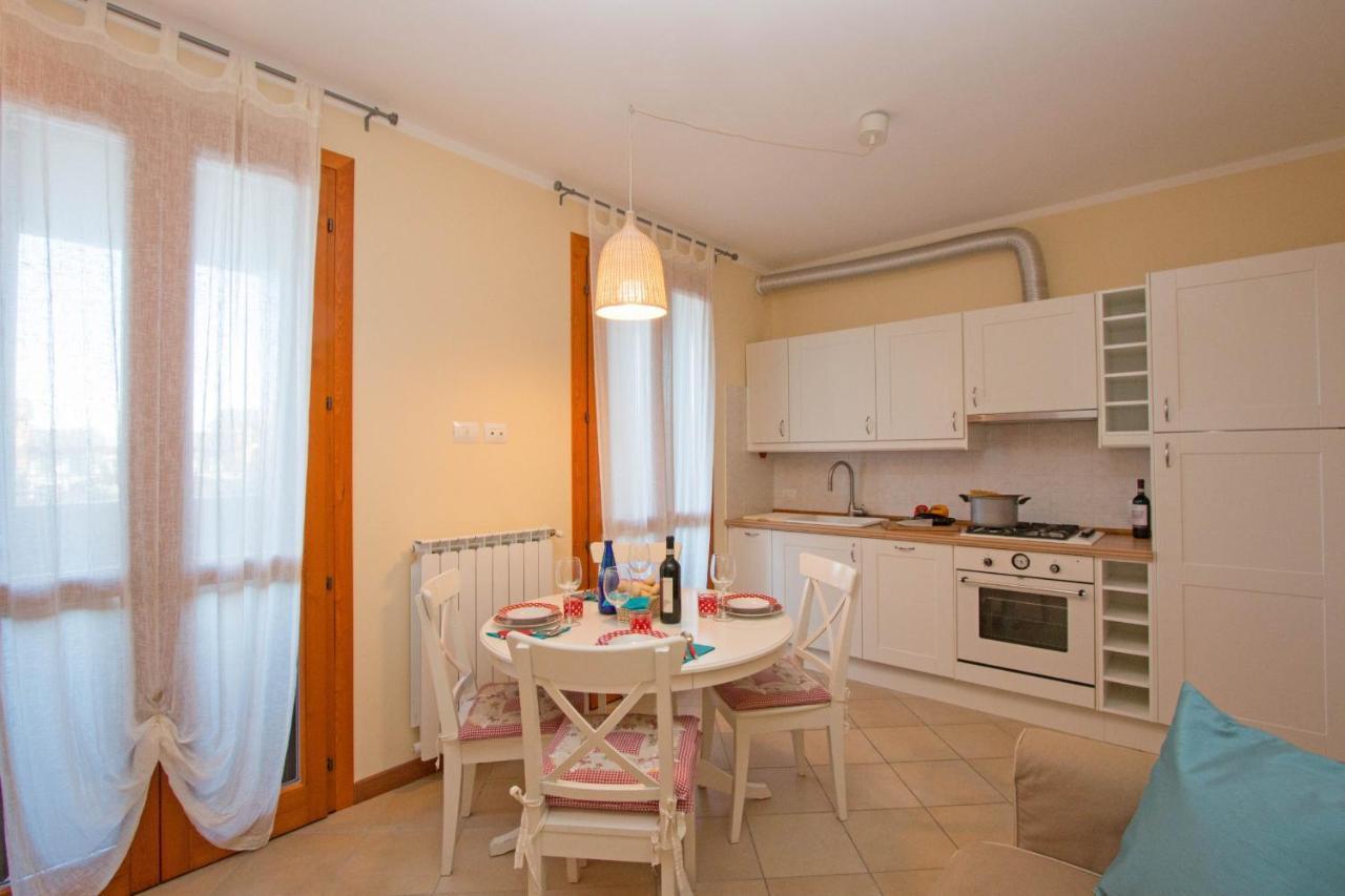 Baglio Degli Ulivi 3 Apartment By Wonderful Italy Sirmione Eksteriør bilde