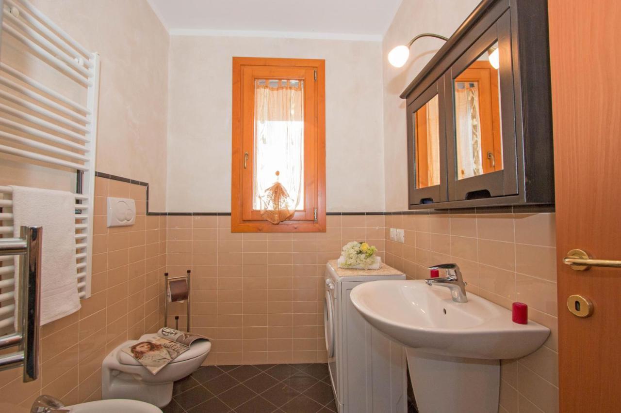 Baglio Degli Ulivi 3 Apartment By Wonderful Italy Sirmione Eksteriør bilde