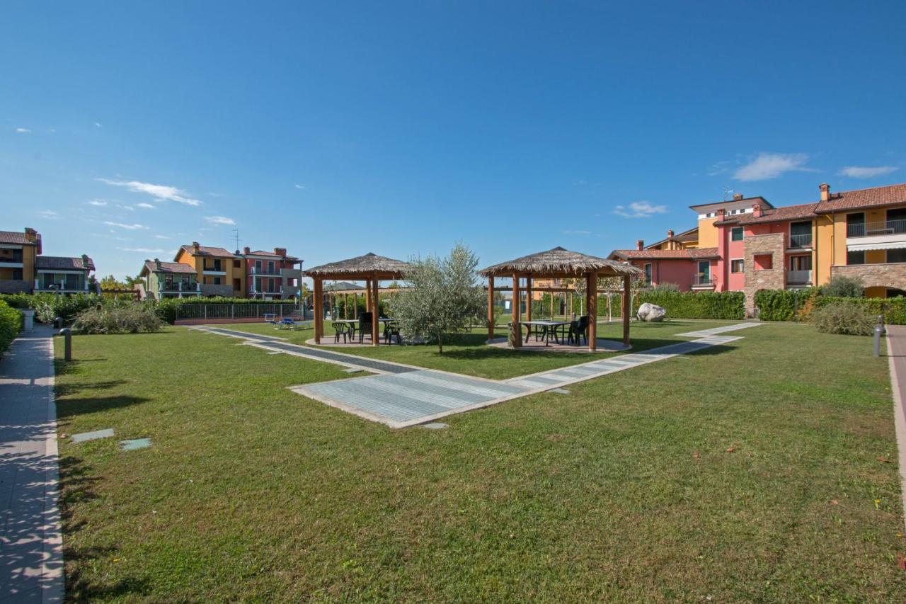 Baglio Degli Ulivi 3 Apartment By Wonderful Italy Sirmione Eksteriør bilde