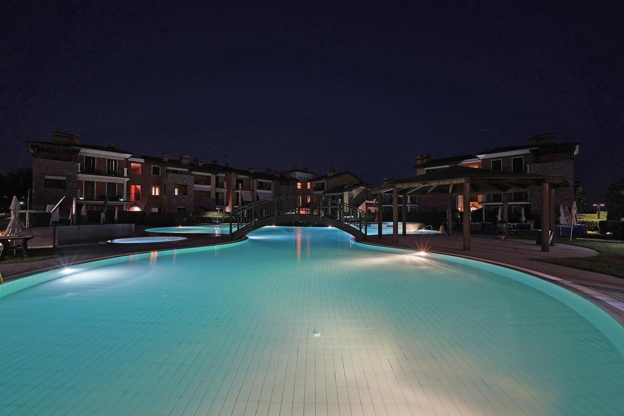 Baglio Degli Ulivi 3 Apartment By Wonderful Italy Sirmione Eksteriør bilde